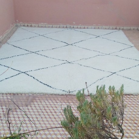 Berber Beni Ouarain rug