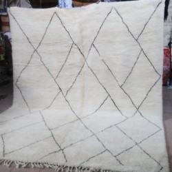 Moroccan Beni Ouarain rug